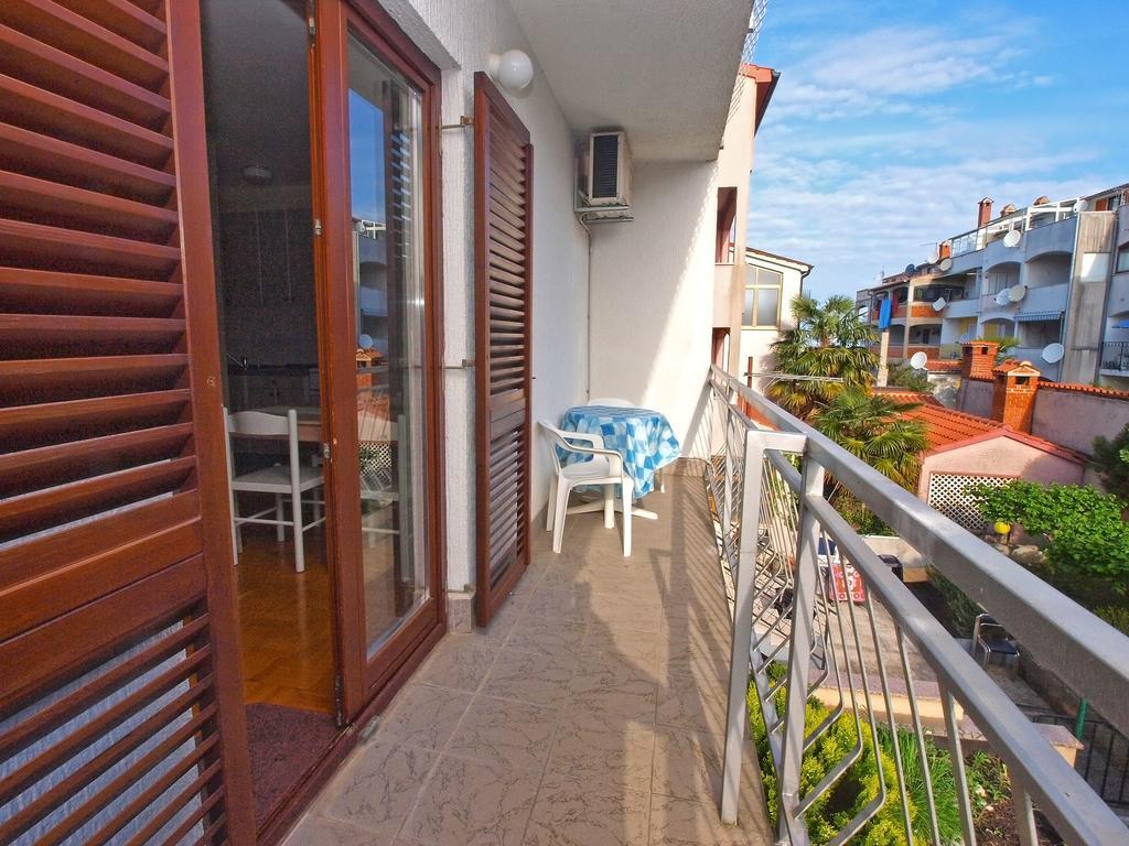 Apartments Dubravka 1315 Врсар Экстерьер фото