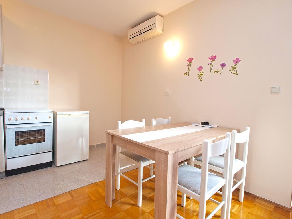 Apartments Dubravka 1315 Врсар Экстерьер фото