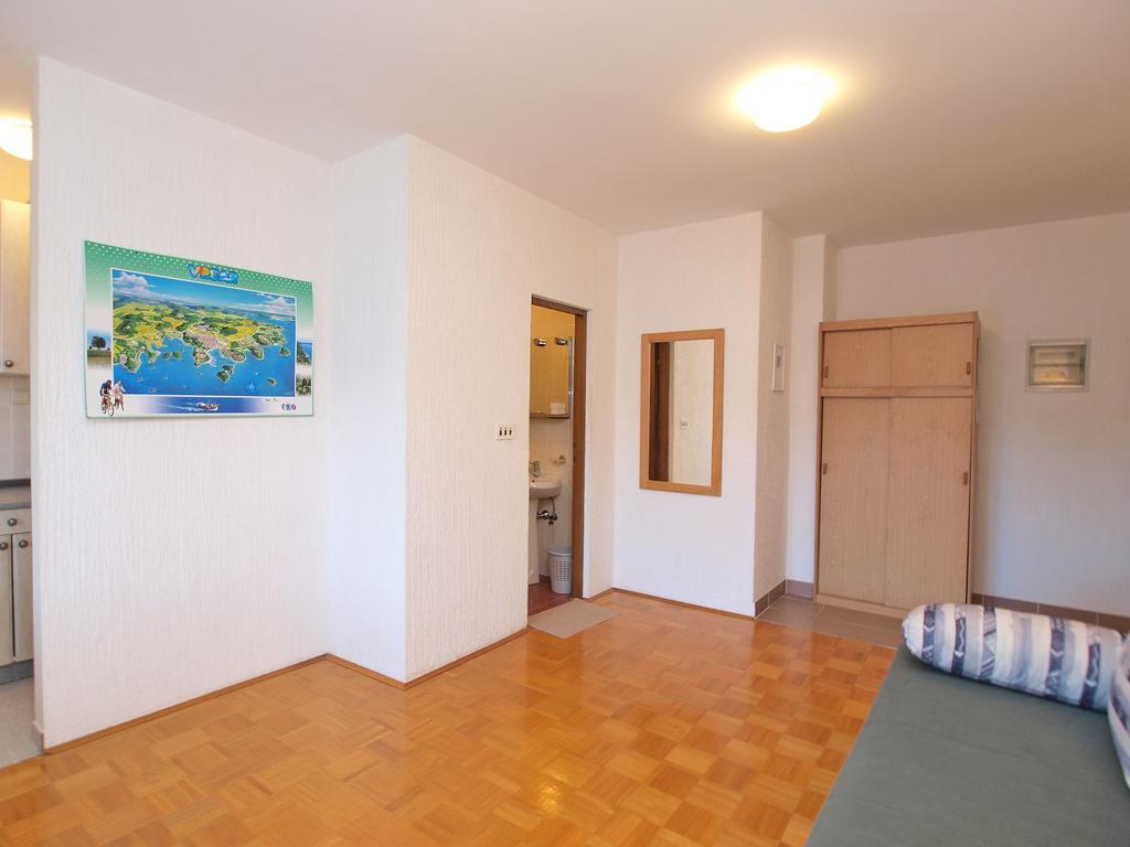 Apartments Dubravka 1315 Врсар Экстерьер фото