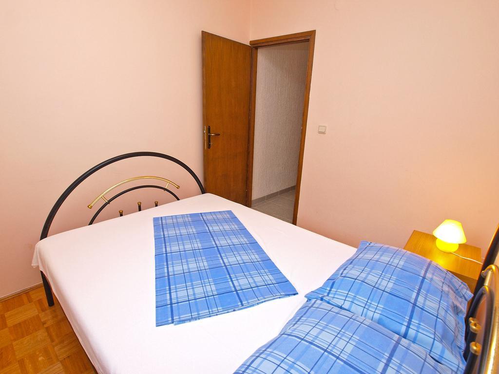 Apartments Dubravka 1315 Врсар Экстерьер фото